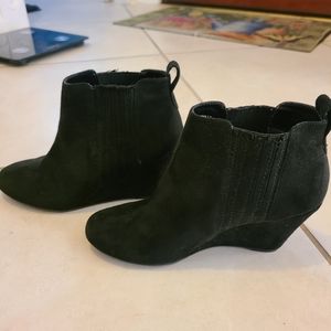 Black suede wedge booties size 7.5 report